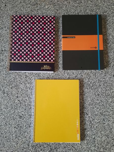 Conjunto 3 cadernos novos