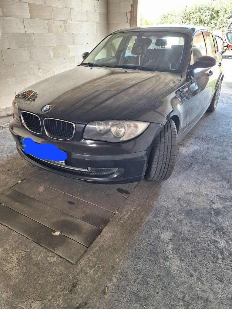 BMW 118D 2008r. 143km