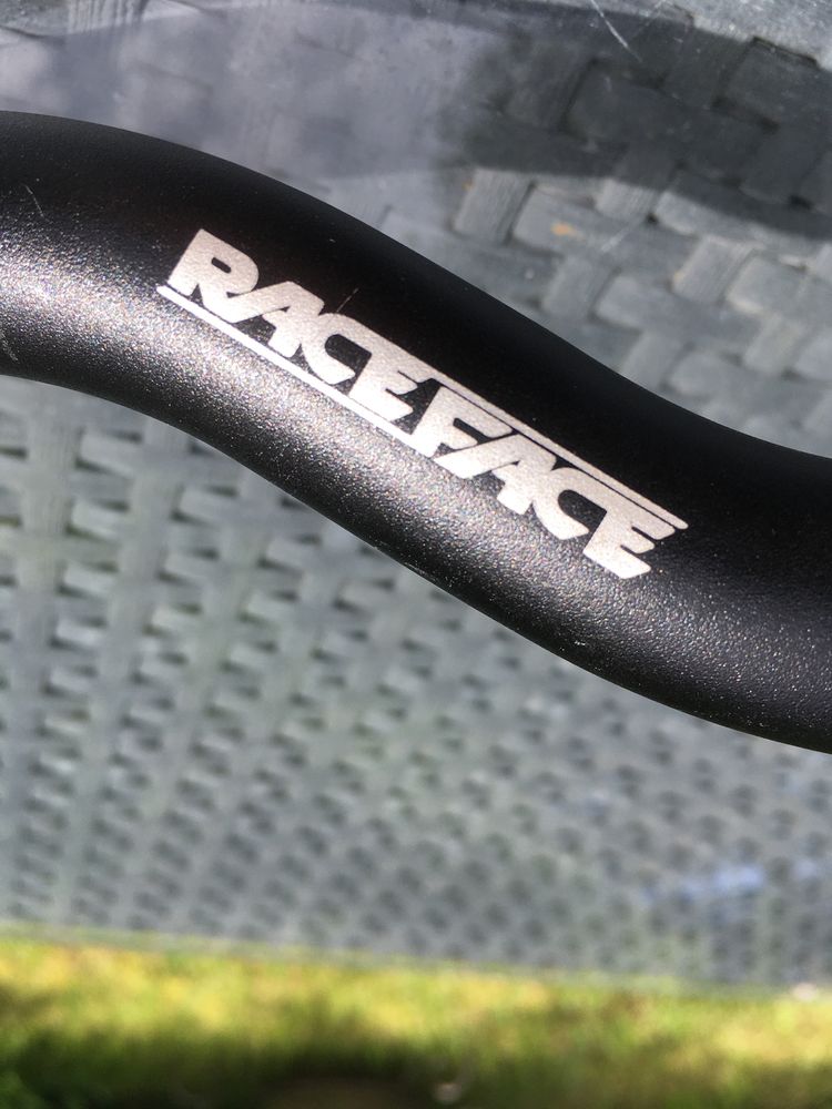 Raceface AirAlloy Riser + Ritchey Pro kierownica