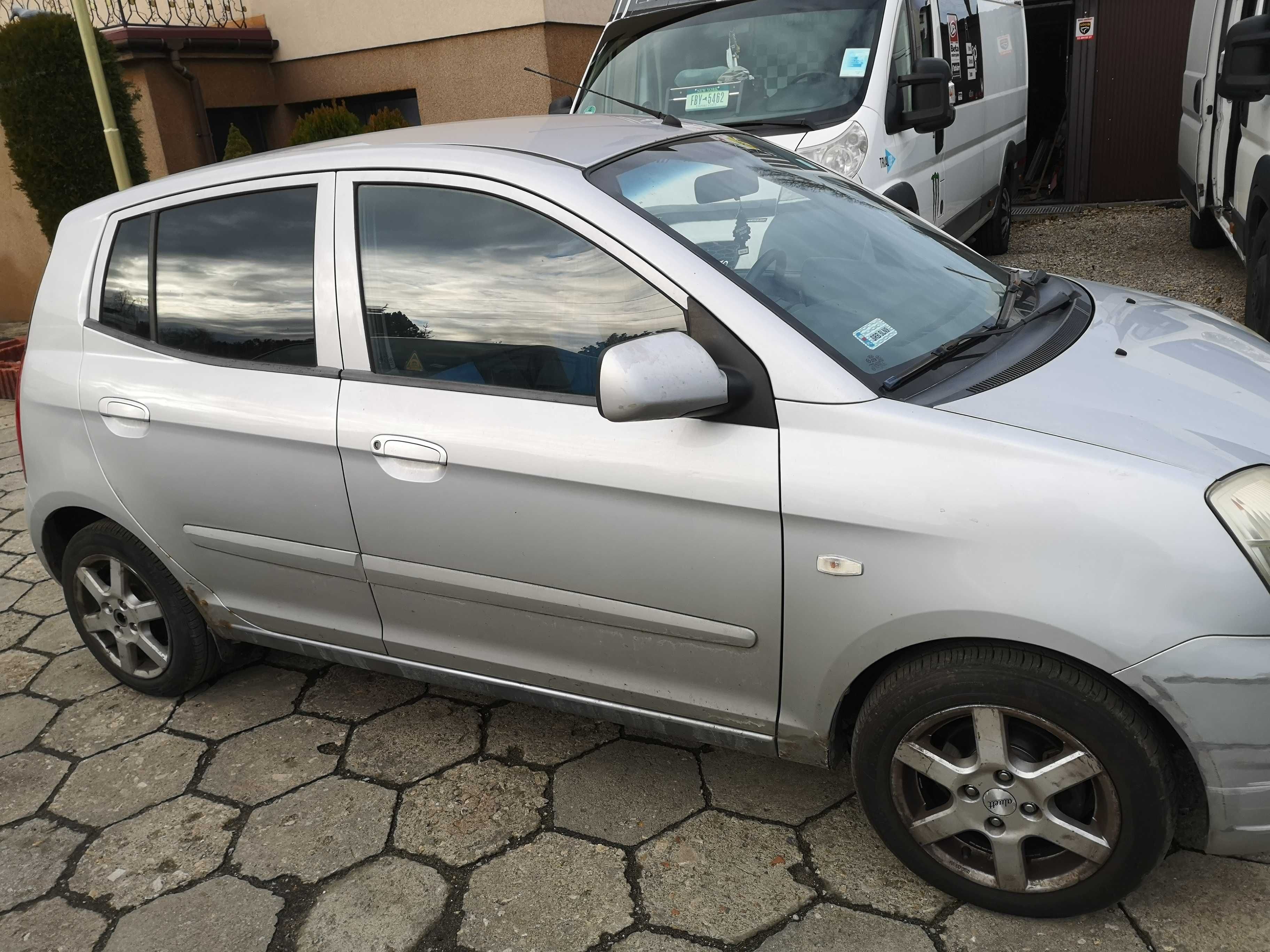 kia picanto 1,1 benzyna