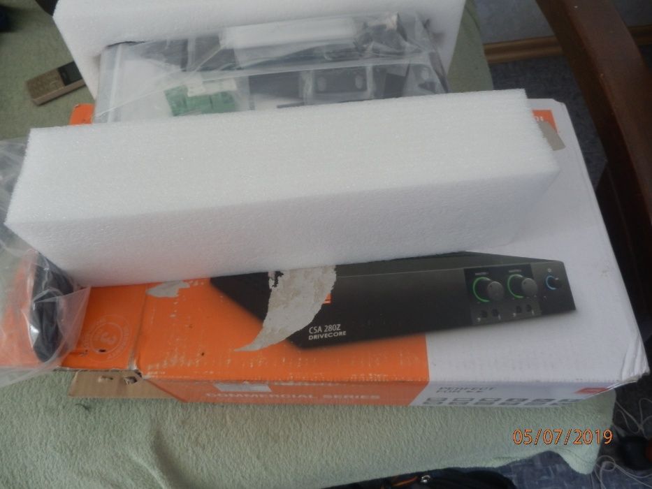 Продам усилитель JBL CSA280Z Commercial Series Two-Channel 80W