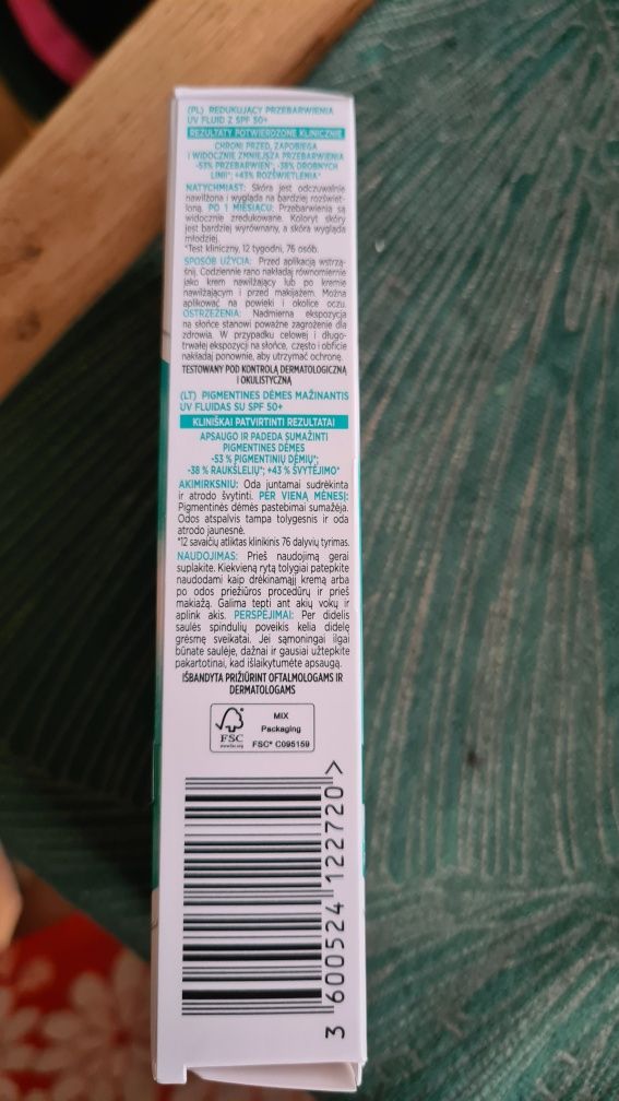 Loreal, Brighton reveal, redukujący przebarwienia UV fluid, 50ml