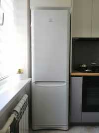 Холодильник INDESIT B18