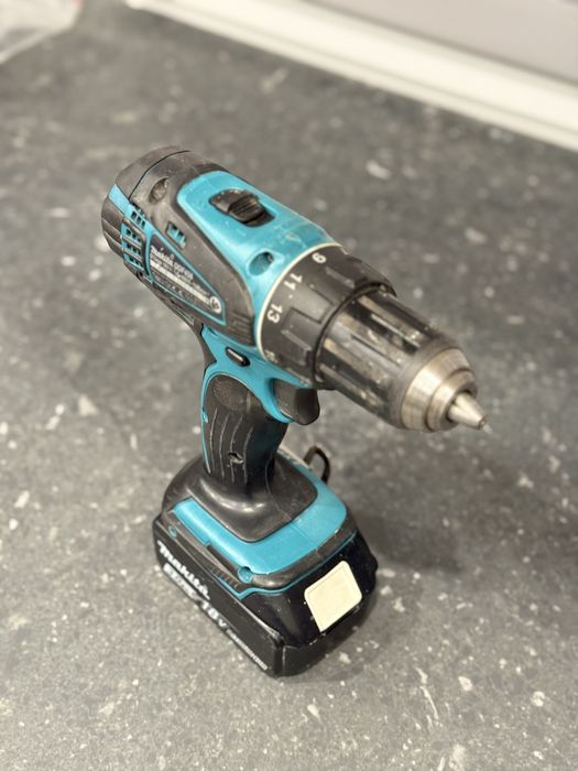 Sprzedam wiertarko-wkrętarke Makita DDF456