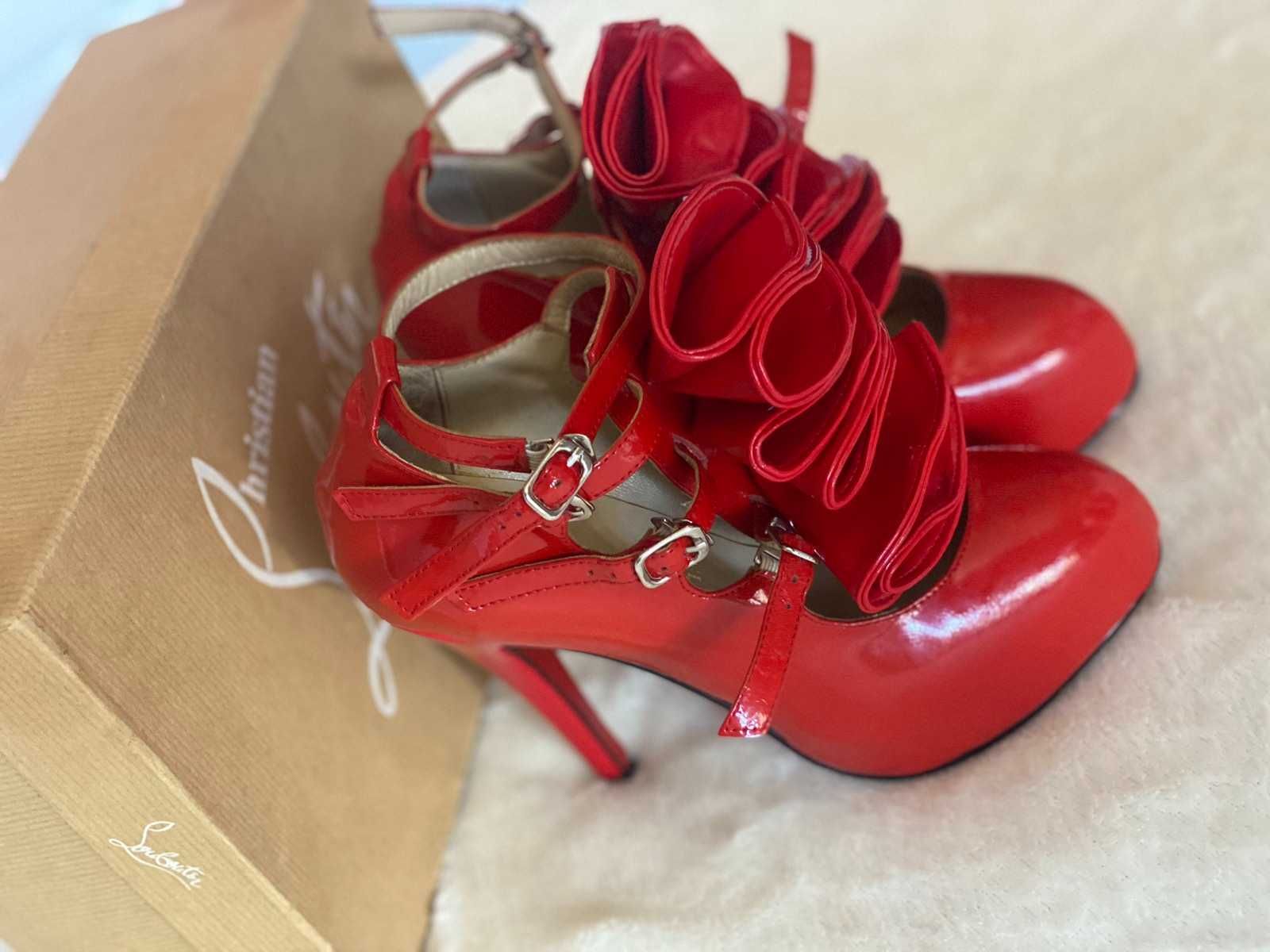 Туфли женские , красный натуральный лак, размер 36