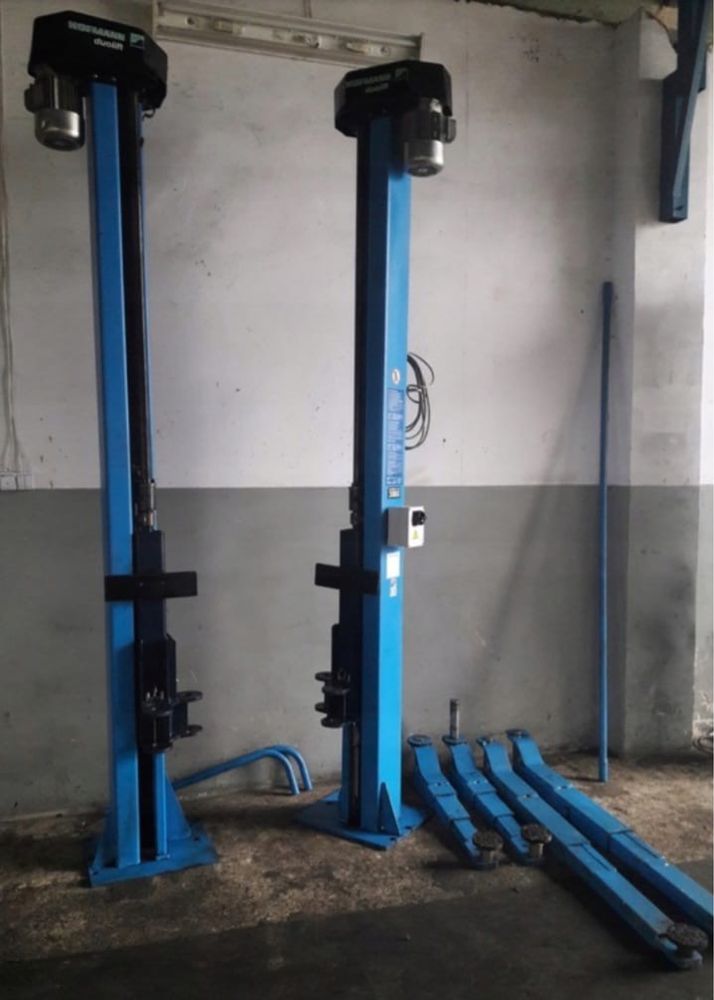 Podnosnik dwukolumnowy Hofmann mtf 3000