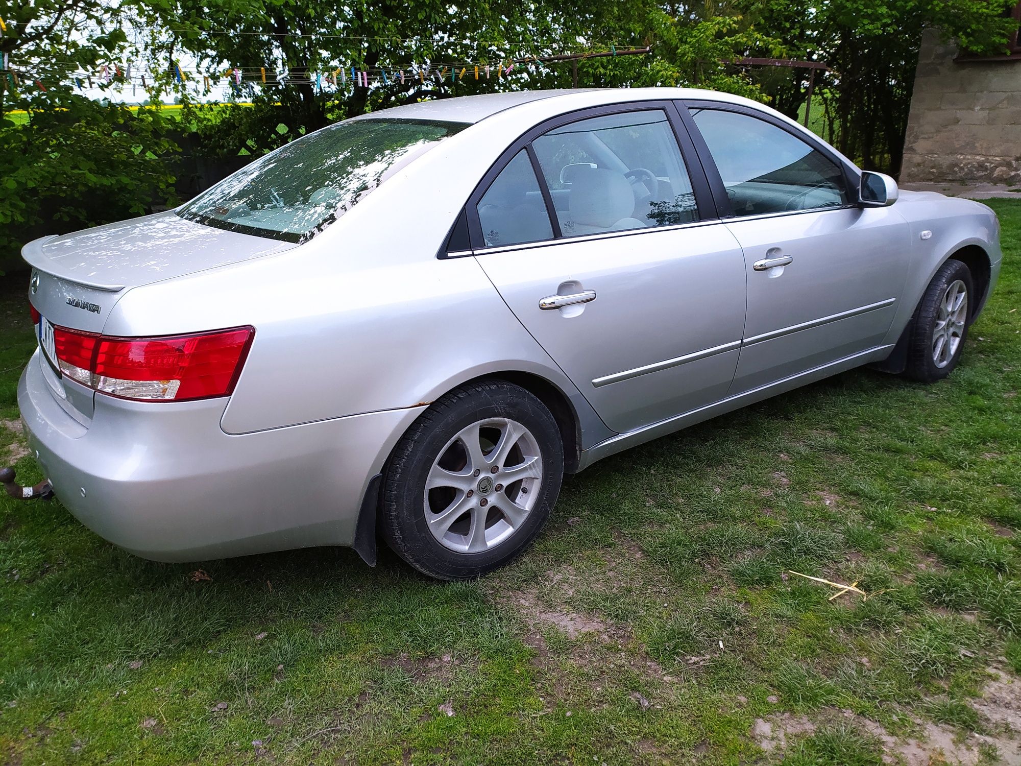 Hyundai Sonata NF 2.4 gaz części silnik wnętrze