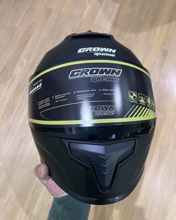 Продам шоломи Crown Racing