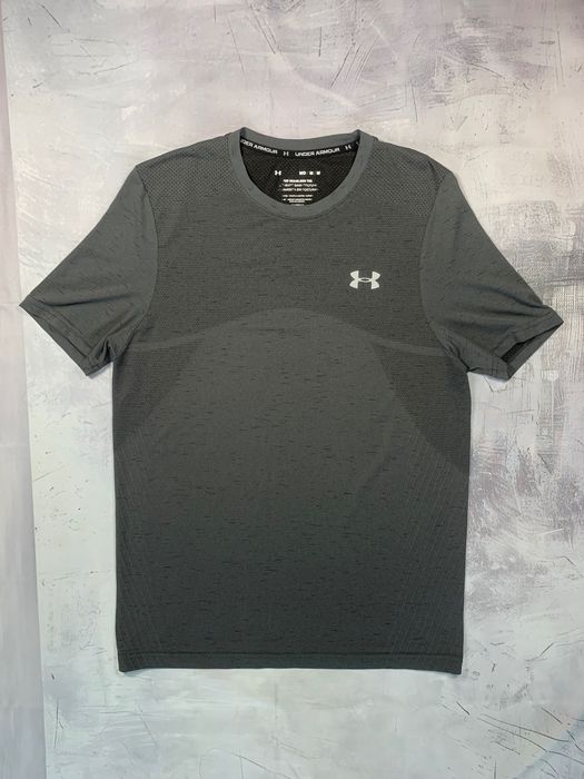 Термо футболка under armour