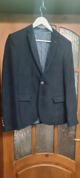 Чоловічий піджак