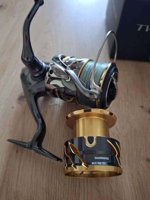 Shimano Twin Power 4000 5.3.1 plus zapasowa  szpula