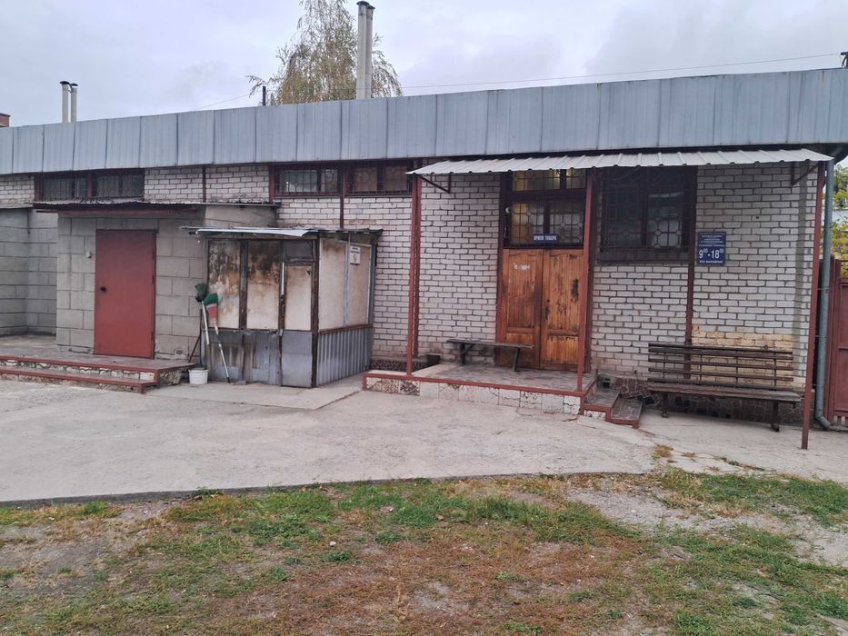 Продам комплекс в Центре пл.1643 кв.м., участок 0,16 Га, р-н. Озерка