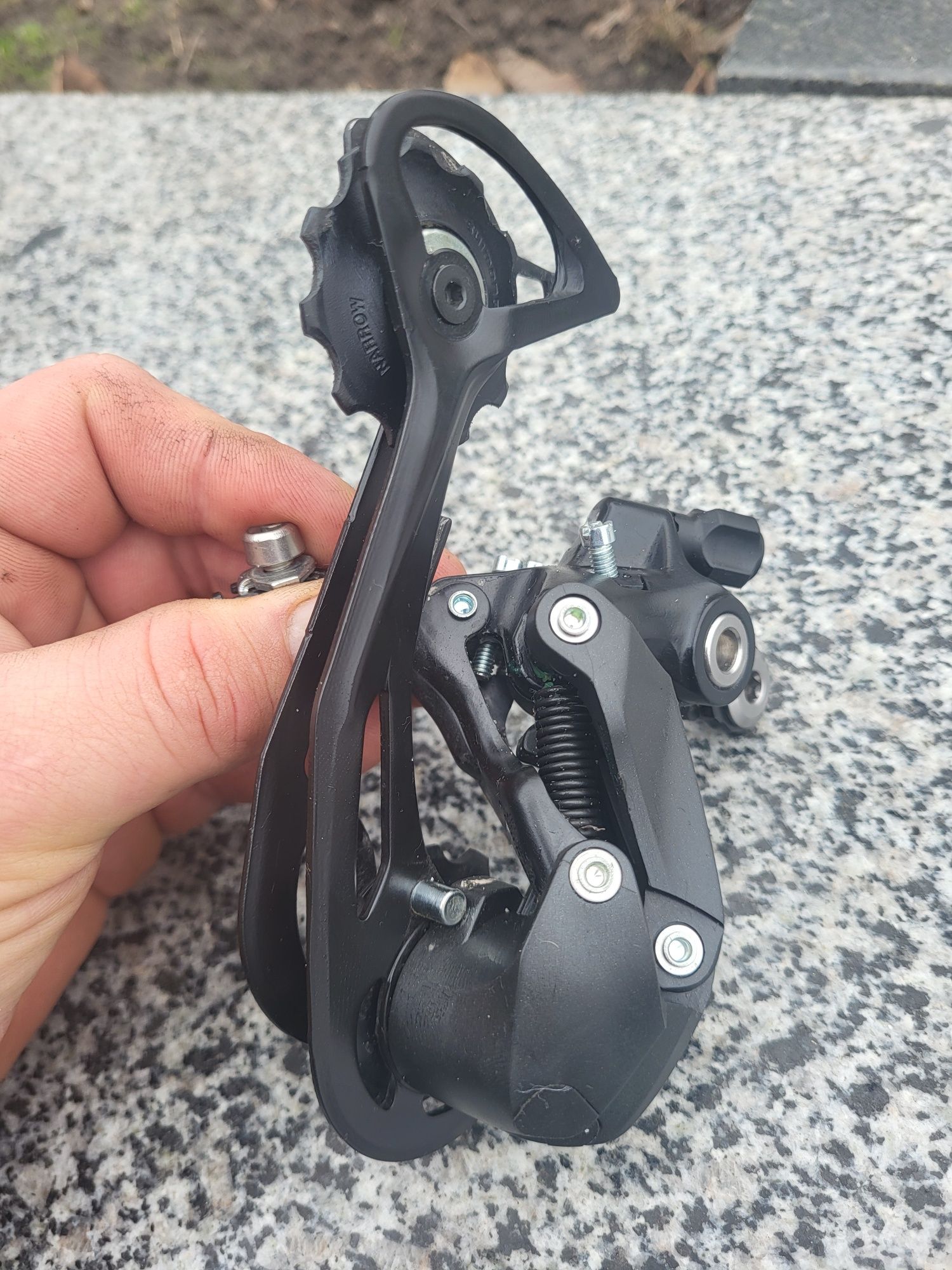 Перемикач задній Shimano RD-M3100 ALIVIO Shadow 9-speed, long cage