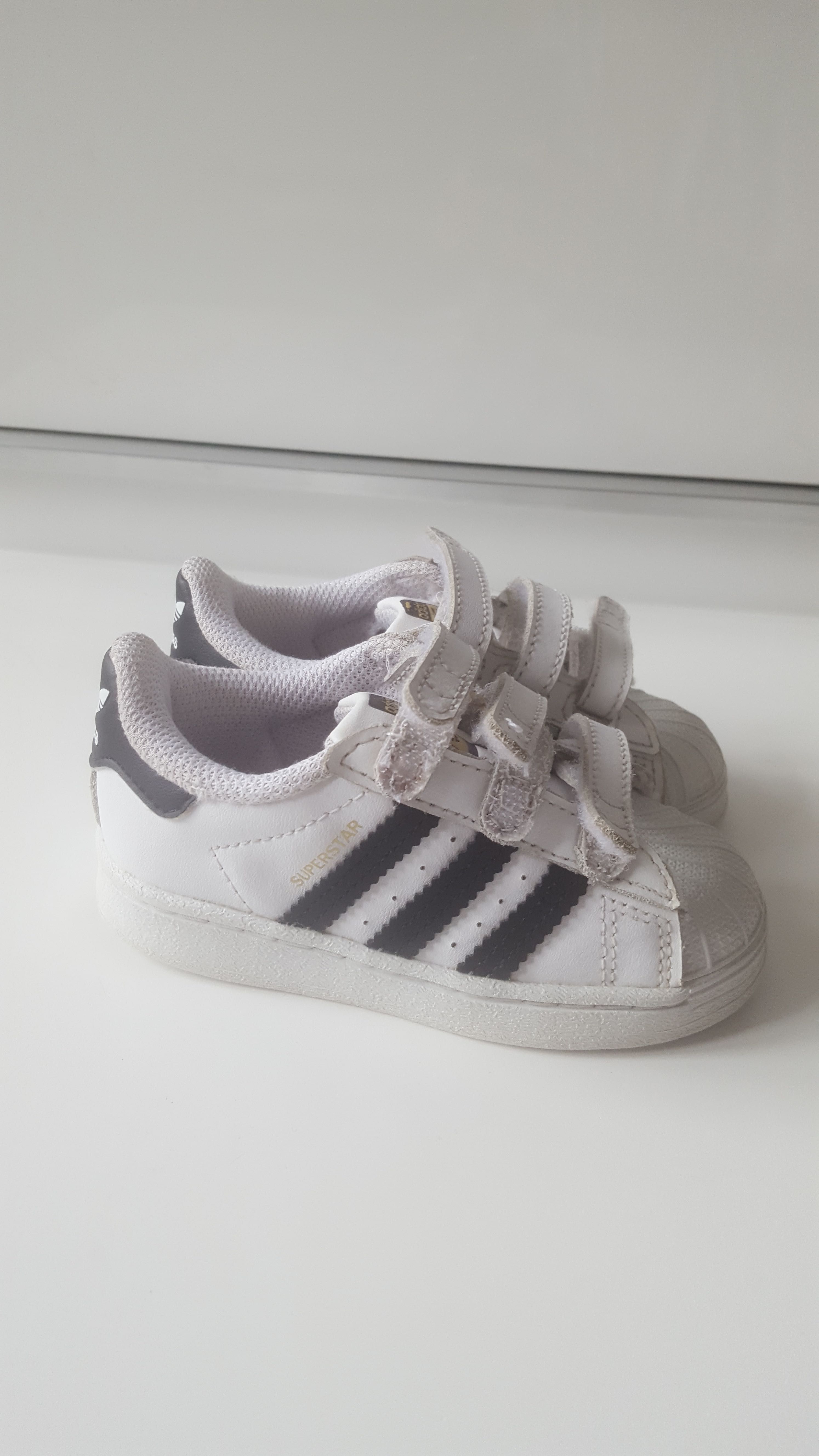 Buty Adidas Superstar rzepy  22 używane
