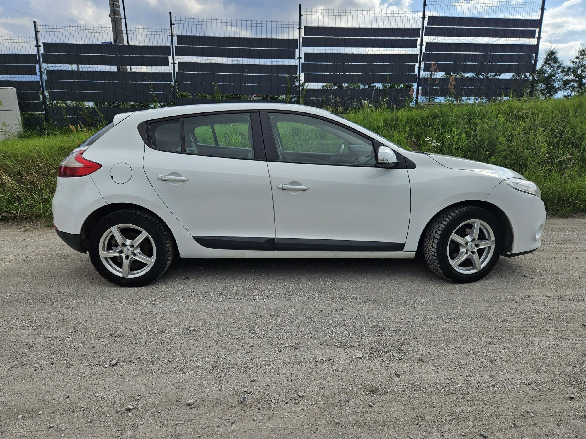 Renault Megane 2010 rok diesel bogata wersja