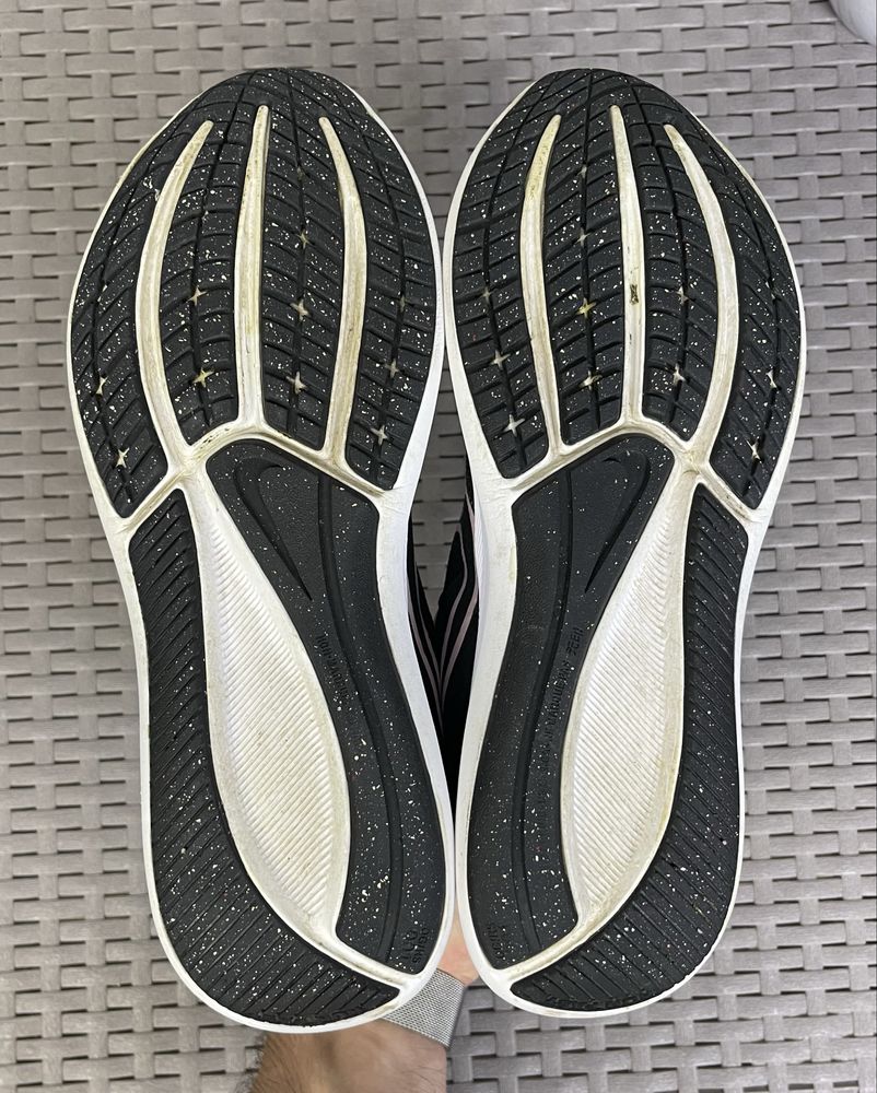 Nike Star Runner кроссовки 36 размер женские беговые черные