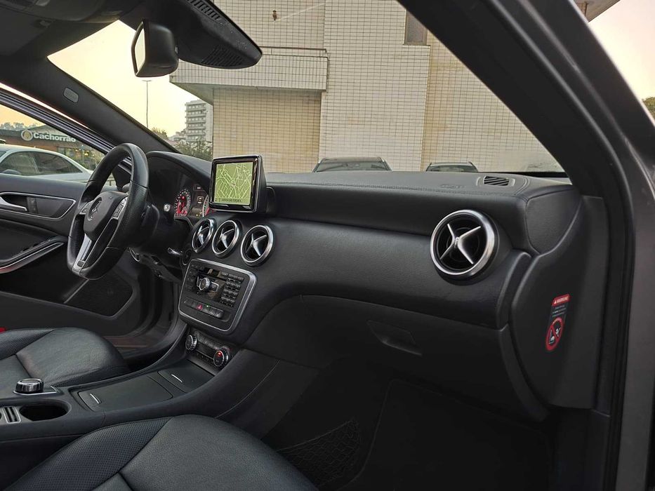 MERCEDES-BENZ A 220D AMG 170CV "FULL EXTRAS" "7-GTRONIC"