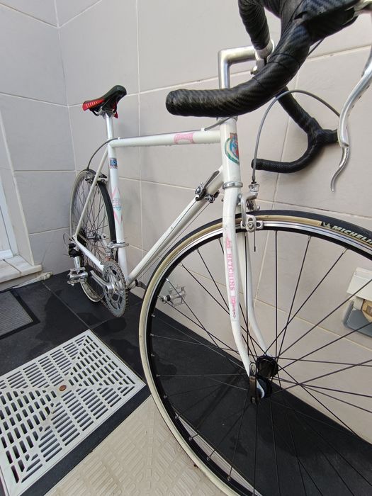 Bicicleta de Estrada Antiga –  Excelente Estado