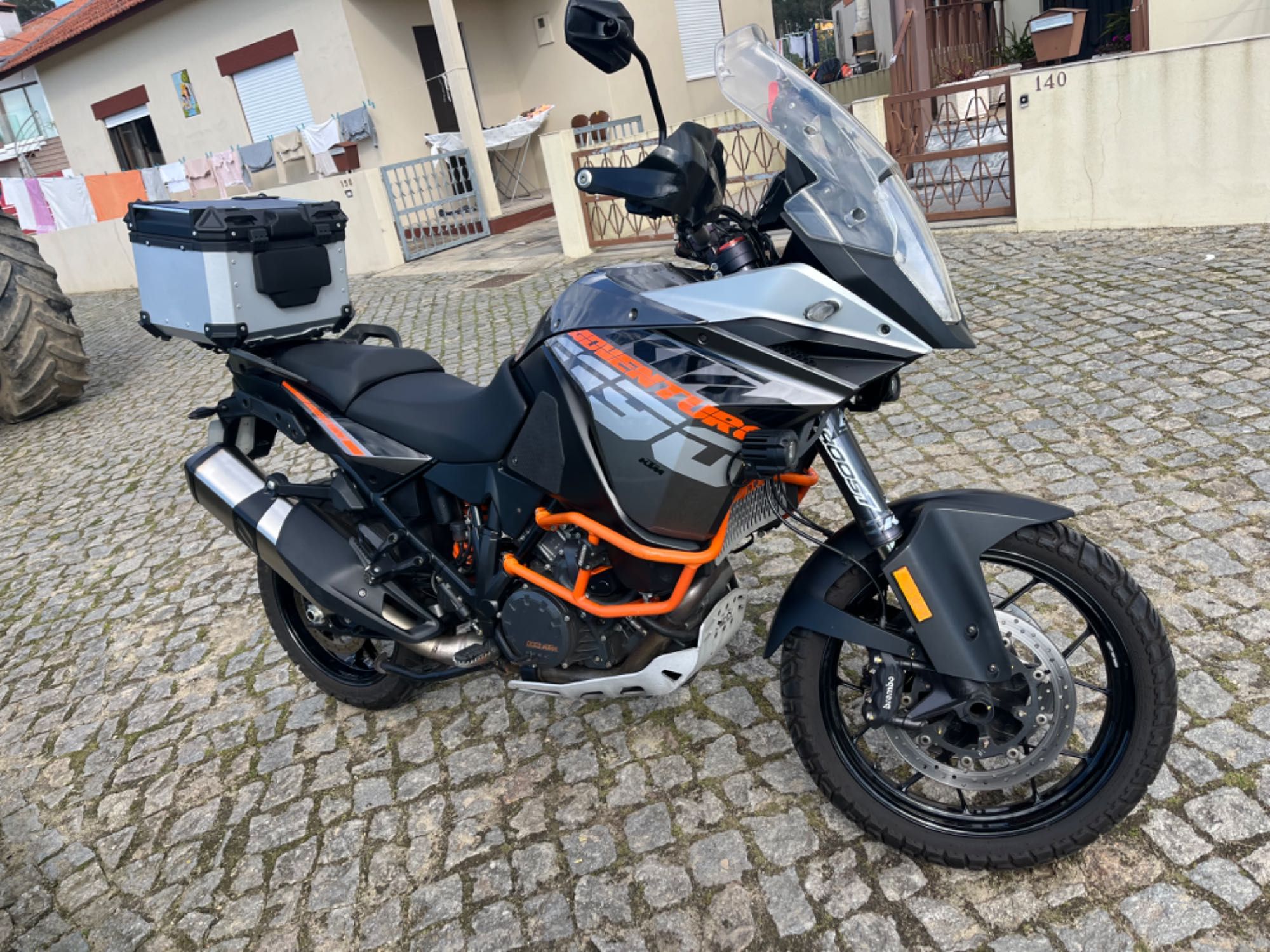 KTM 1190  adventure