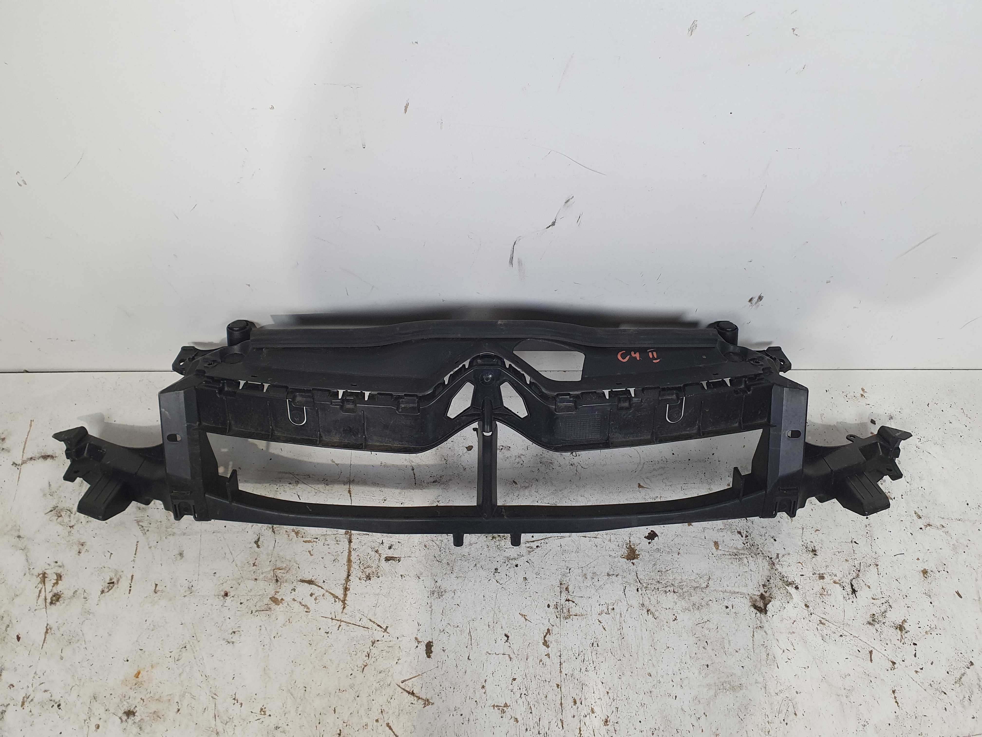 Citroen C4 II B7 listwa mocowanie zderzaka przedniego.