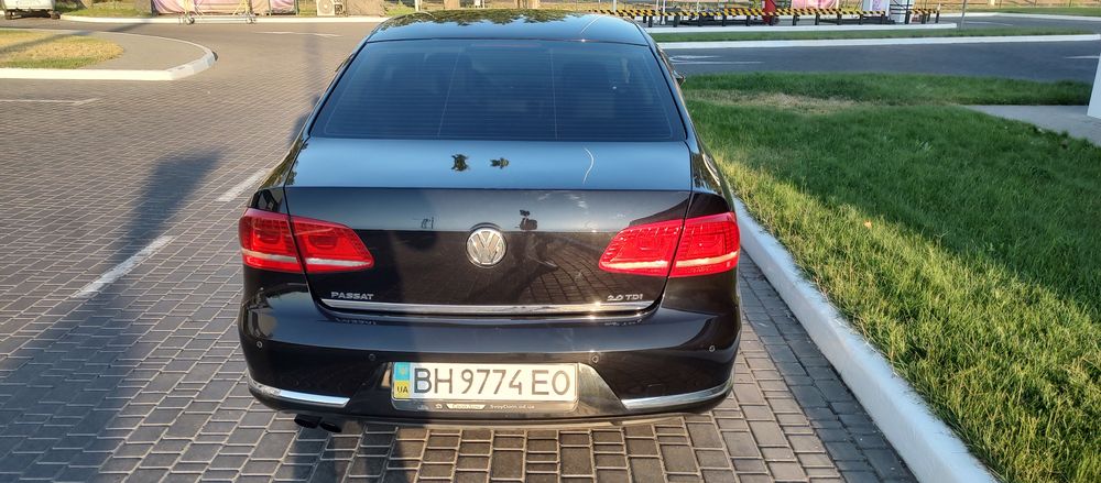 Продам Voltswagen PASSAT B7 2012 DIESEL