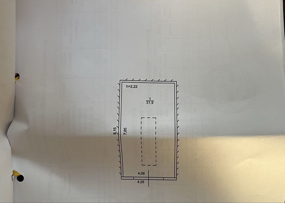 Продам капитальный гараж р-н ДМК