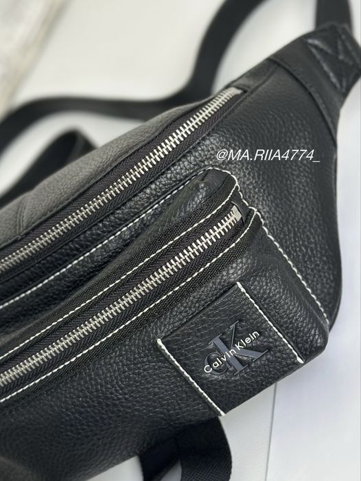 Бананка Calvin Klein