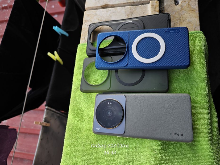 Vendo  e troco meu xiaomi 12s ultra so  idioma ingles 256Gb/12Gb+4gb