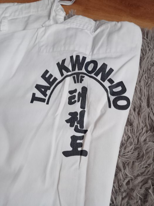 Strój do teakwondo 130 cm