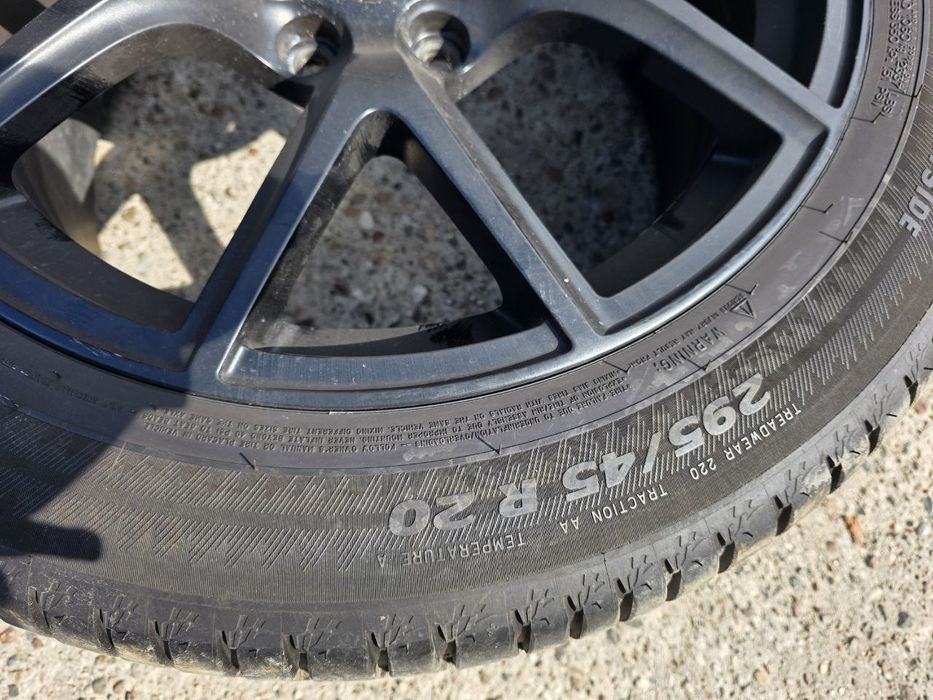 Jeep grand Cherokee WK2/Durango SRT R20/295/45  Колеса в сборі Оригіна
