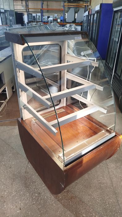Витрина холодильная. Эксклюзив. 70.см ширина.