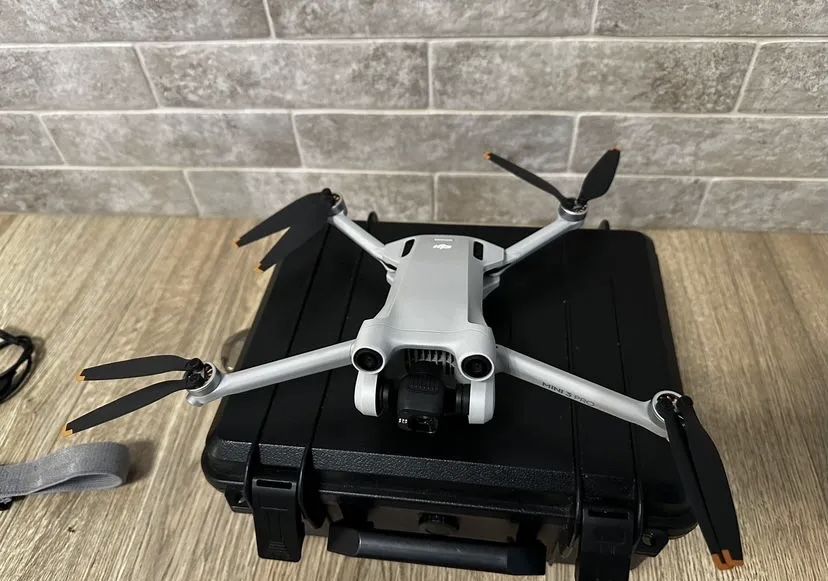 Дрон DJI Mini 3 Pro Kit Plus