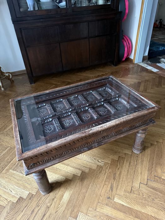 Stół Indyski palisander rzezbiony 90x60x46cm idealny stan