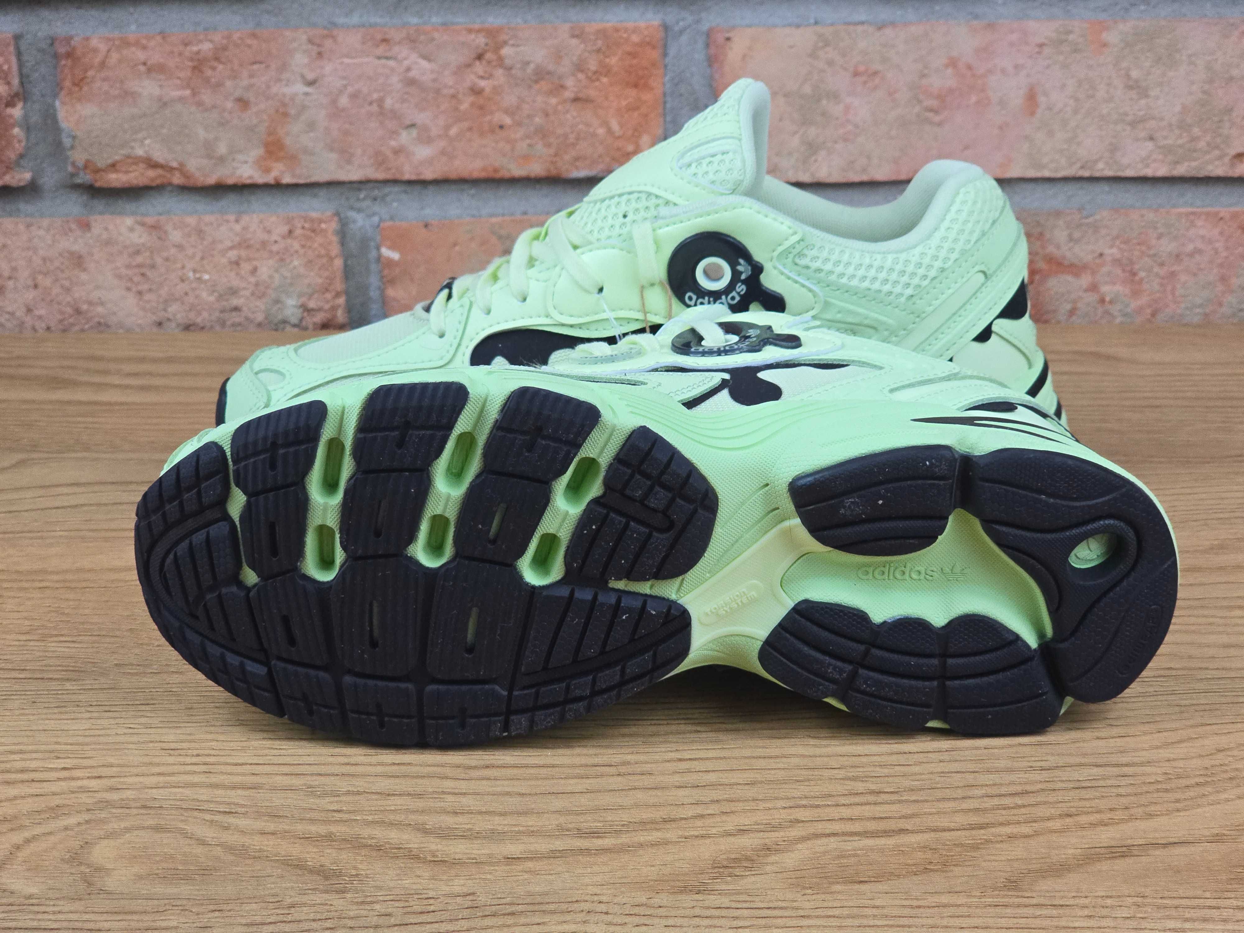 Nowe oryginalne buty Adidas Astir 41 1/3 26cm.
