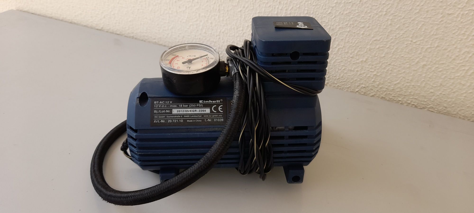 Compressor de isqueiro EINHELL de 12V