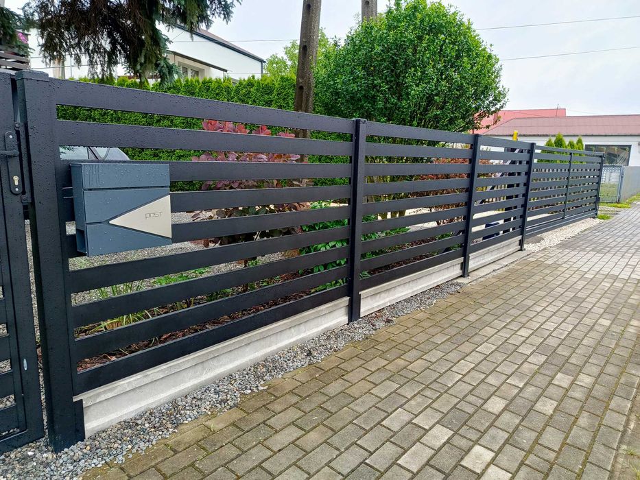 Ogrodzenie palisadowe, nowoczesne z montażem - palisada