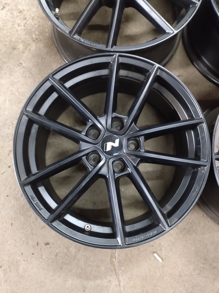 Felgi aluminiowe  z czujnikami 5x114.3 7.5jx18 ET53 Kia Hyundai