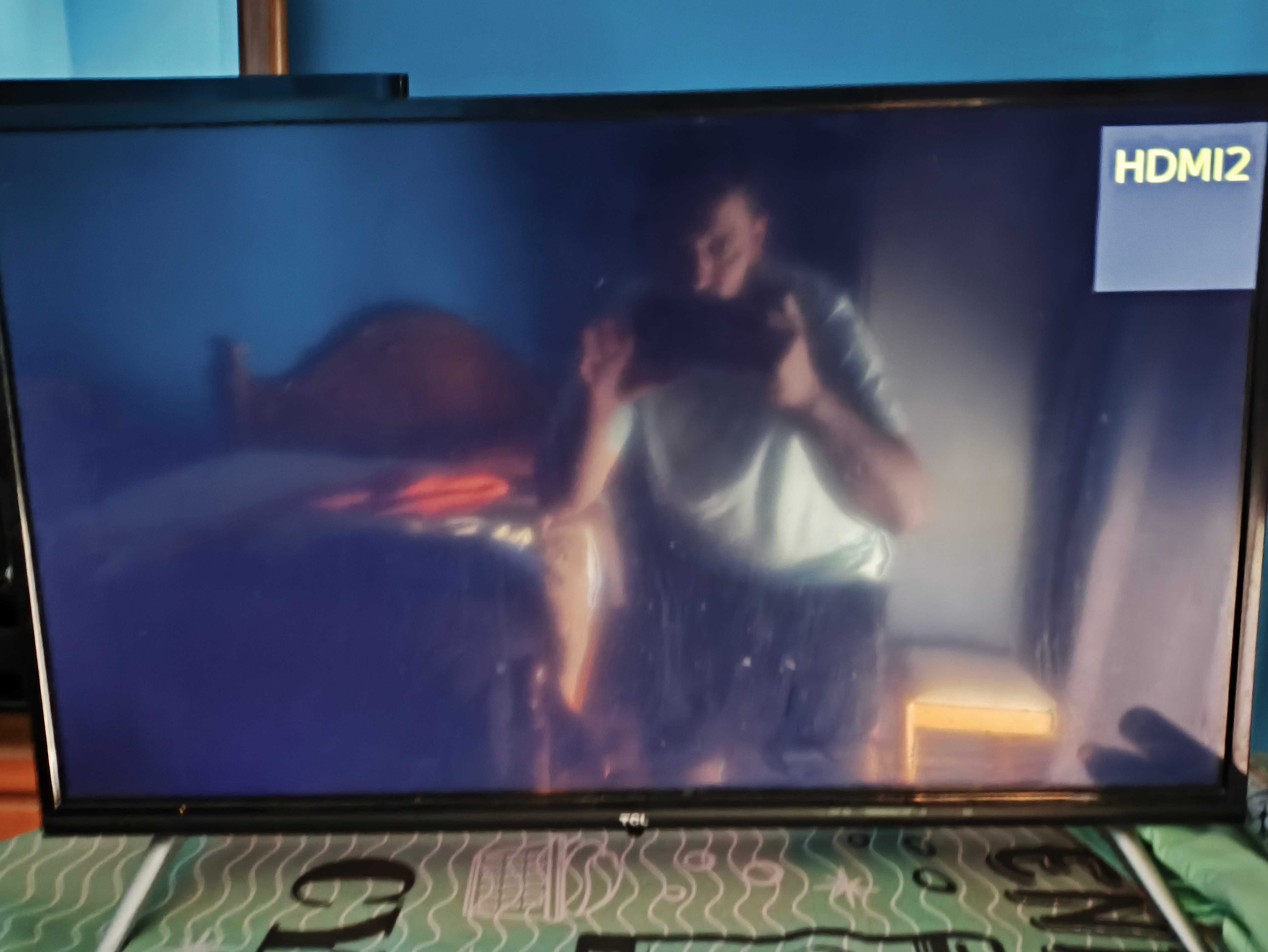 TV TLC 80 cm sem comando