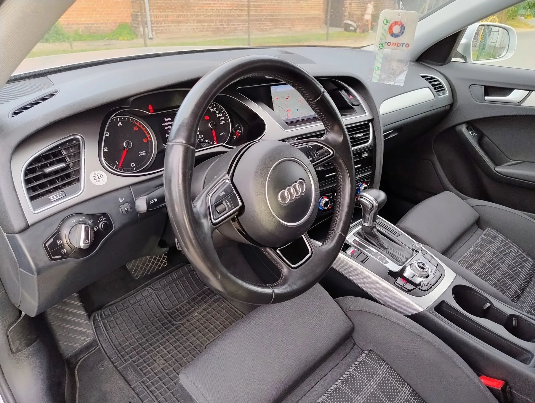 Audi A4 LIFT 2013*Nawigacja MMI*Bluetooth*KlimaTronic 2strefy*Parktronic*TOP