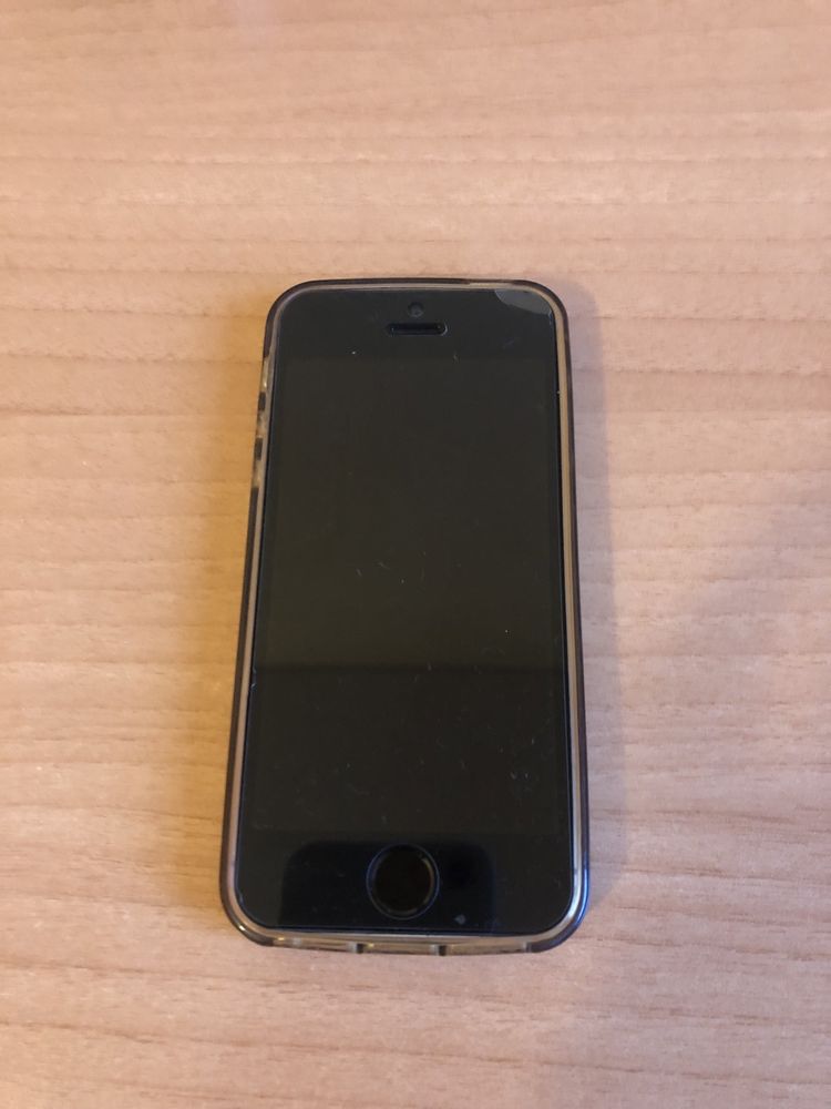 iPhone SE 2016