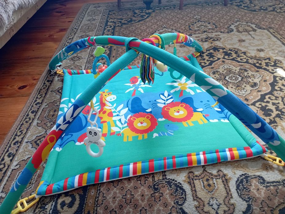Продаються дитячі килимки