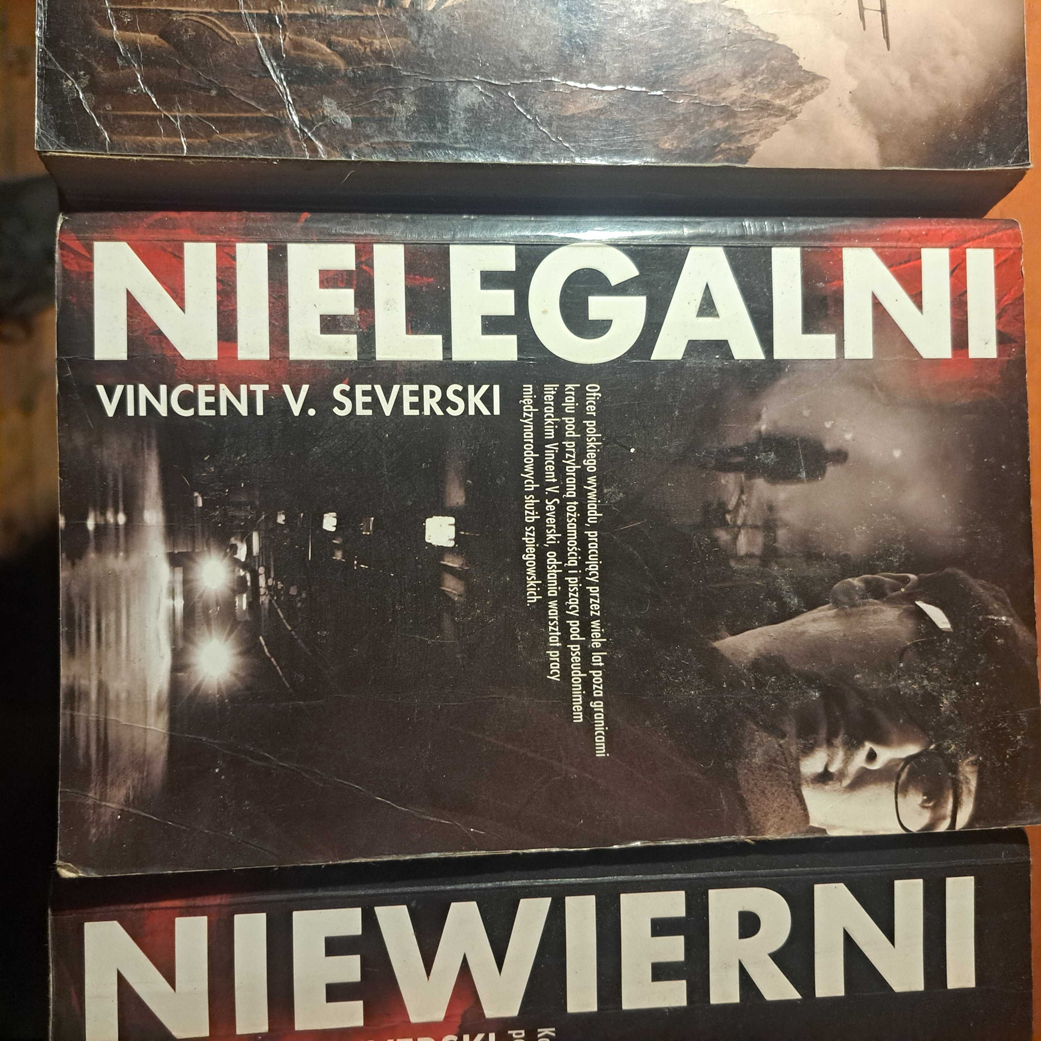 Trylogia Szpiegowska Vincenta V. Severskiego – Pakiet Książek