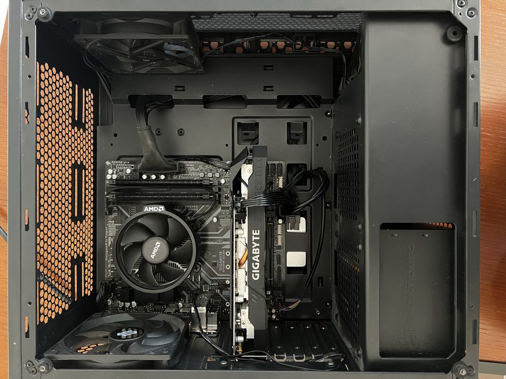 Komputer GTX 1650 SUPER/RYZEN 3 3100/8GB RAM/SSD 512 GB