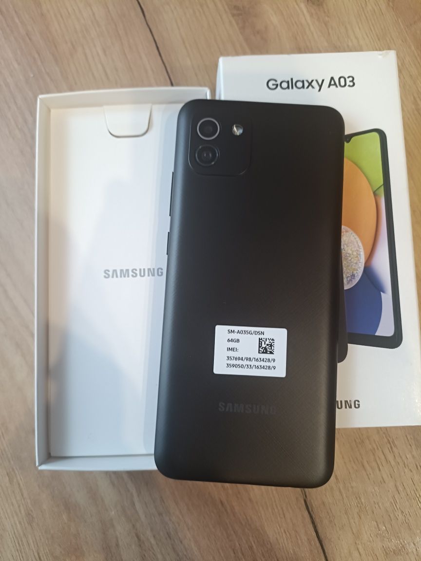 Samsung Galaxy A03 sprawny w bardzo dobrym stanie