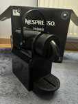 Ekspres kapsułkowy De'Longhi Nespresso Inissia + 23 kapsułki