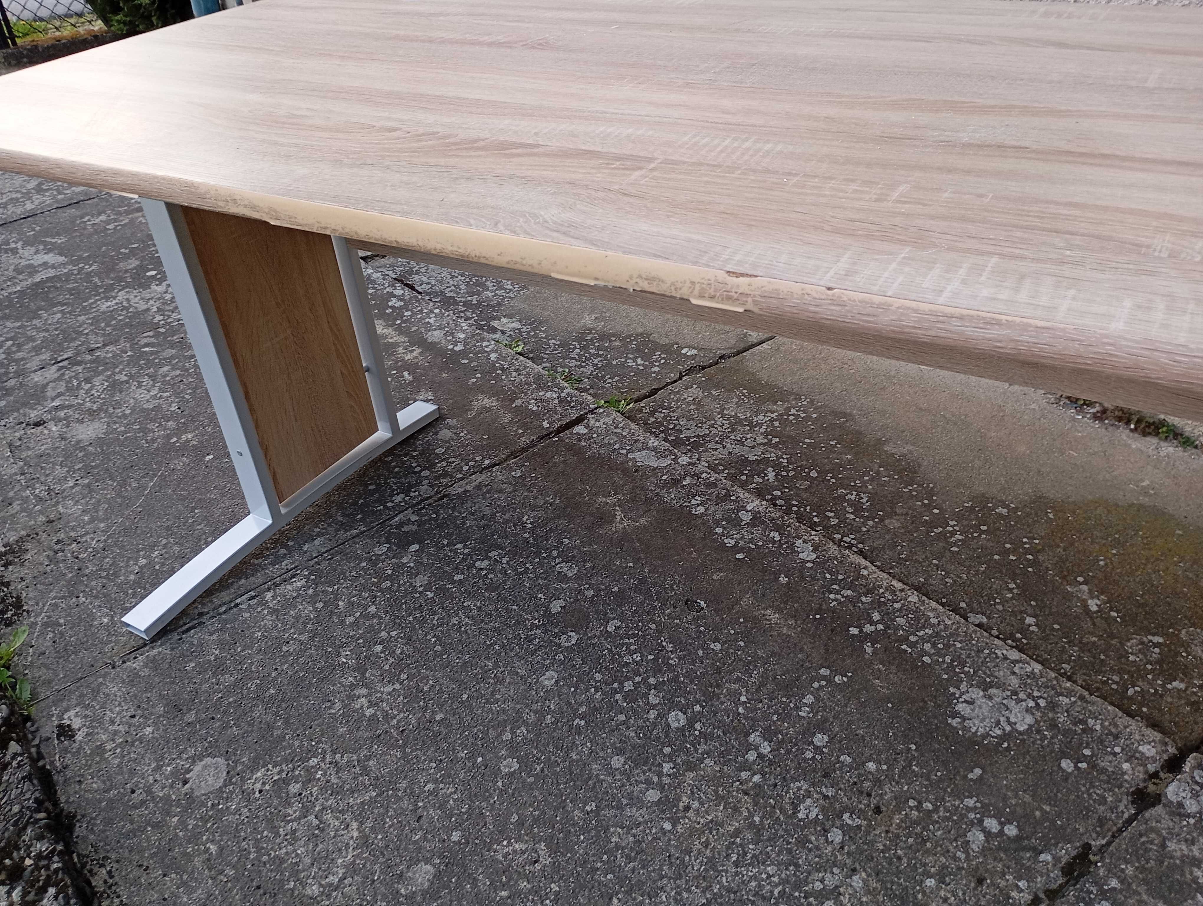 Używane biurko z Ikea