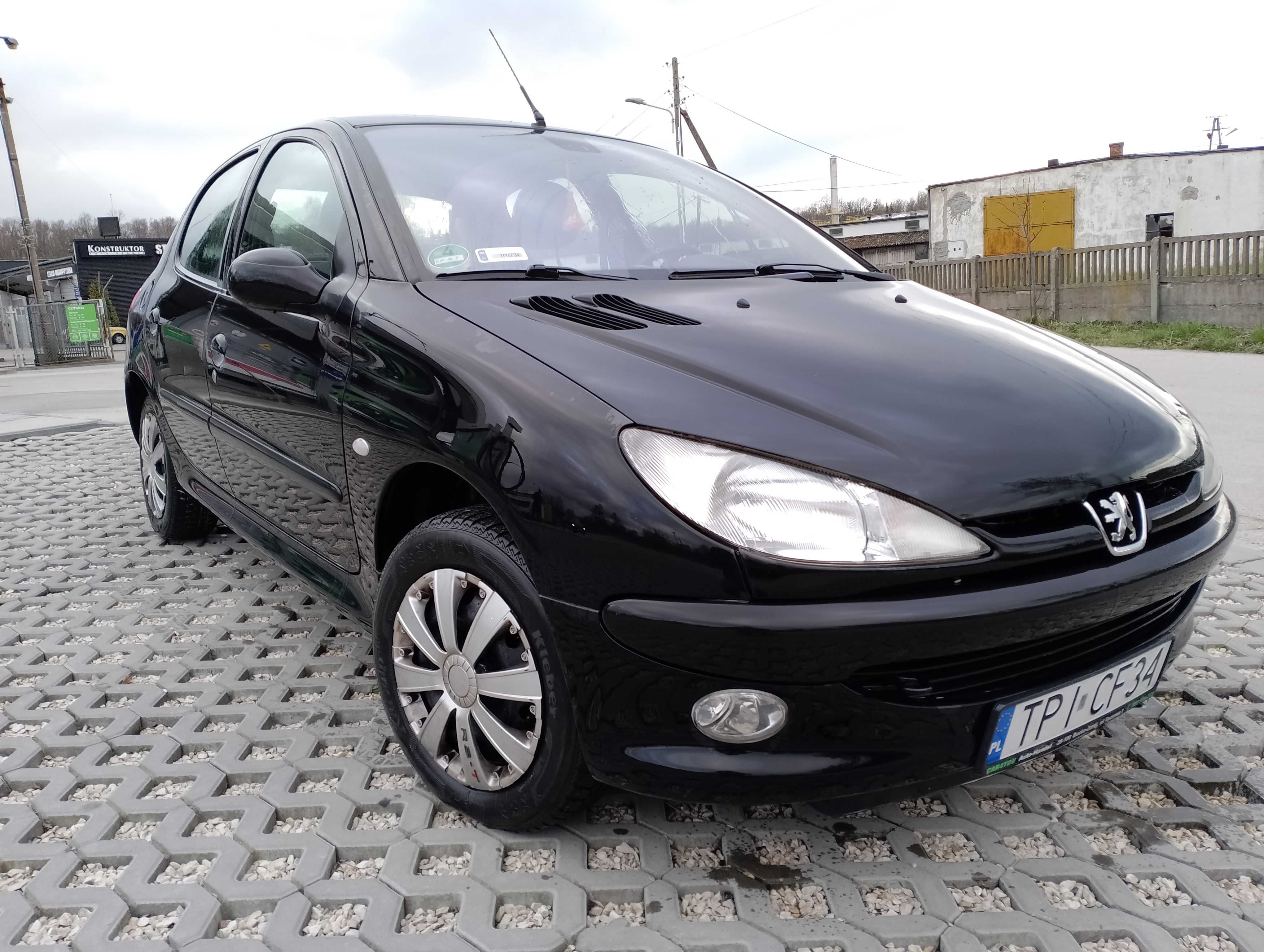 Peugeot 206.  1.4B