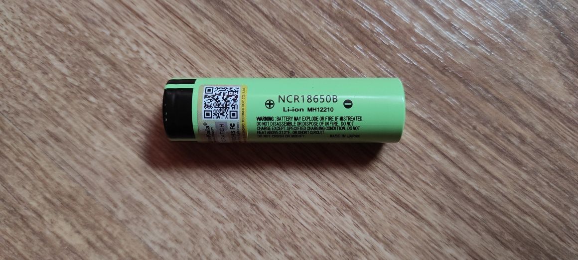 Lampka tiross ts 53 ulepszona li-ion bateria 3000mAh, ładowarka usb ty