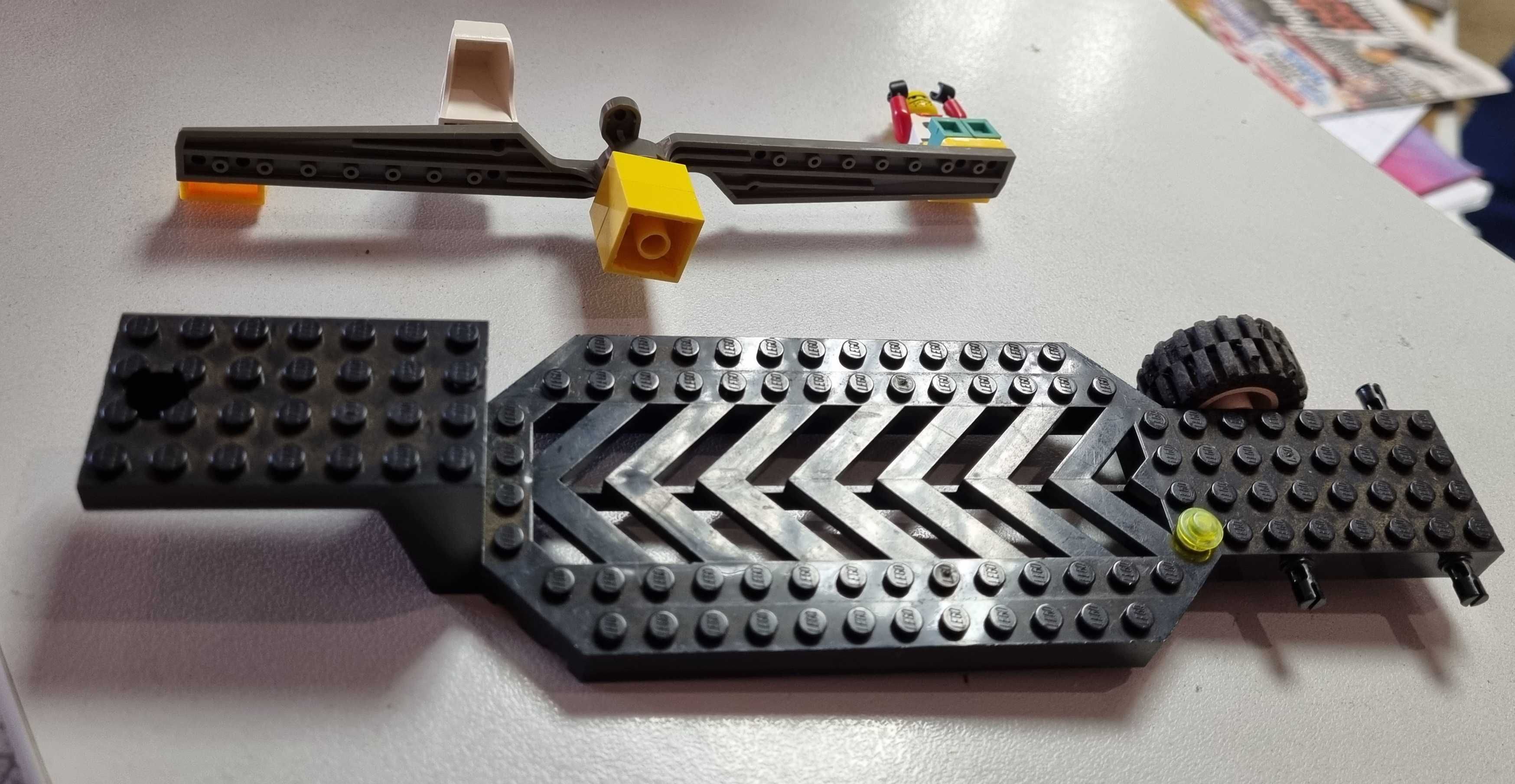 Sprzedam wiaderko klocków Lego