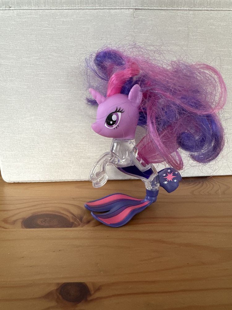 My Little Pony. Magiczny podwodny kucyk. Twilight Sparkle